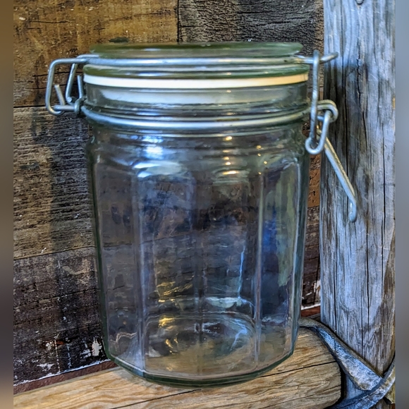 Vintage Glass Jar With Lid And Wire Clamp - Picture 3 of 13